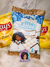Load image into Gallery viewer, First Communion Chip bags Template | 1st Communion Favor Digital File | Baptism Chip Bags Printable | Christening Chip Bag File