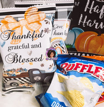 Load image into Gallery viewer, Thanksgiving Chip Bag Template Thanksgiving Decor Printable Give Thanks Favors Chip Bag Printable Digital | TG2